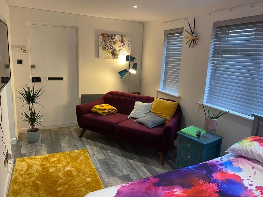 Cosy Studio Apartment วอเตอร์ลูวิลล์ ภายนอก รูปภาพ